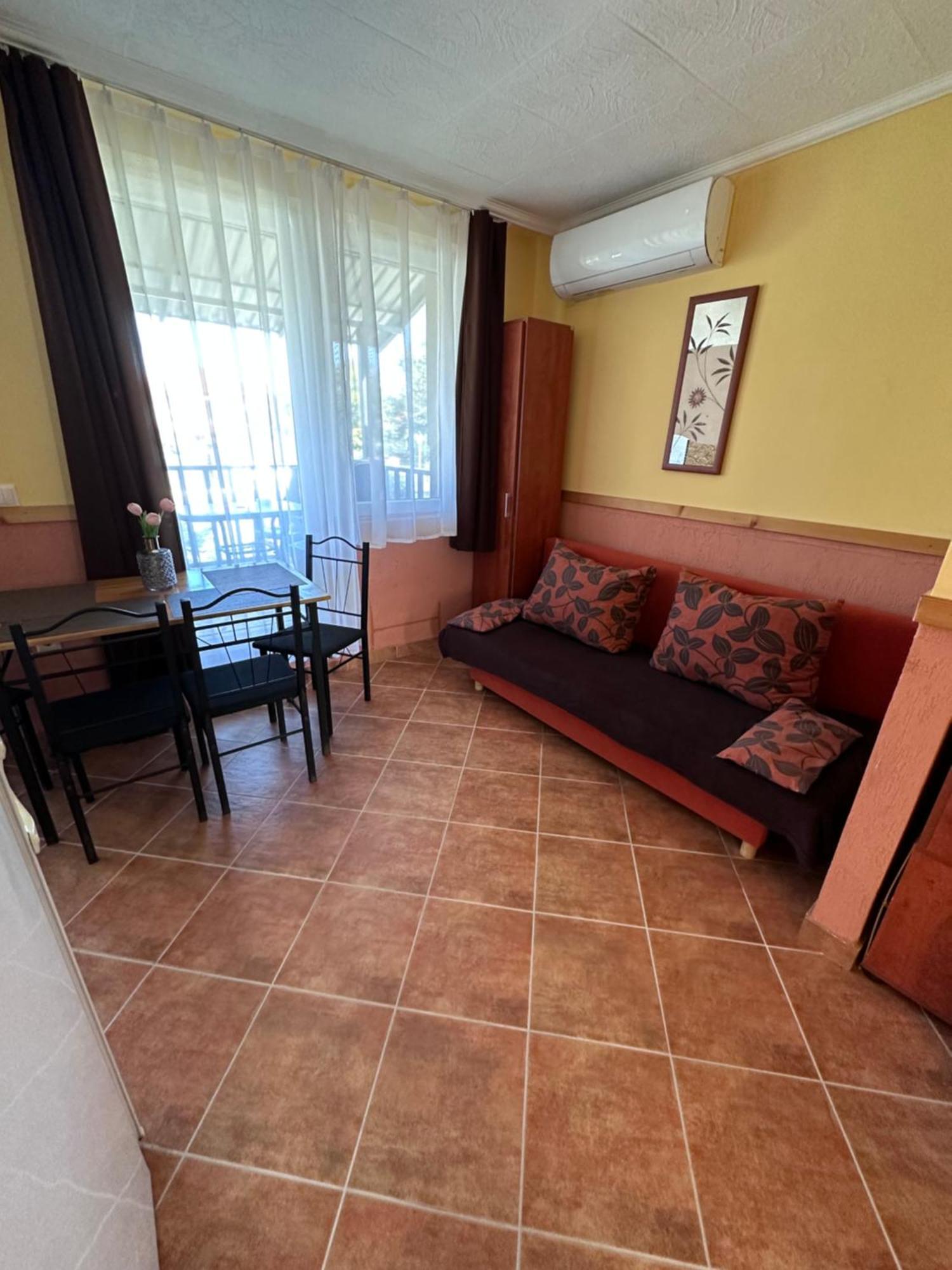 Aranyeső Apartman Hajduszoboszlo Bagian luar foto