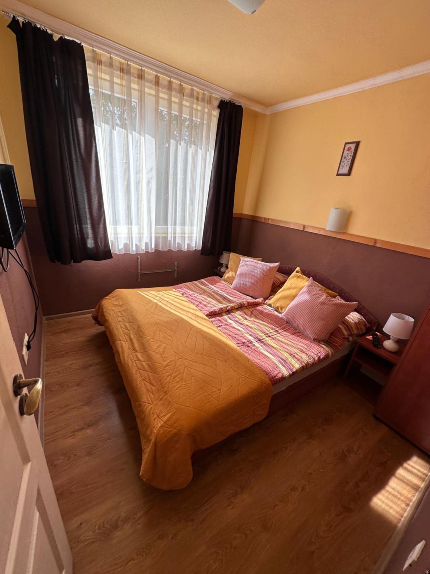 Aranyeső Apartman Hajduszoboszlo Bagian luar foto